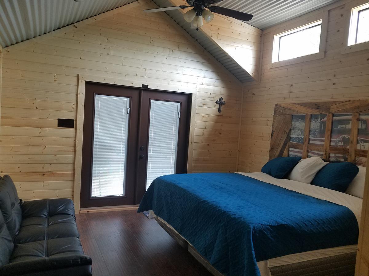Pipe Creek Al'S Hideaway Cabin And Rv Space, Llc מראה חיצוני תמונה